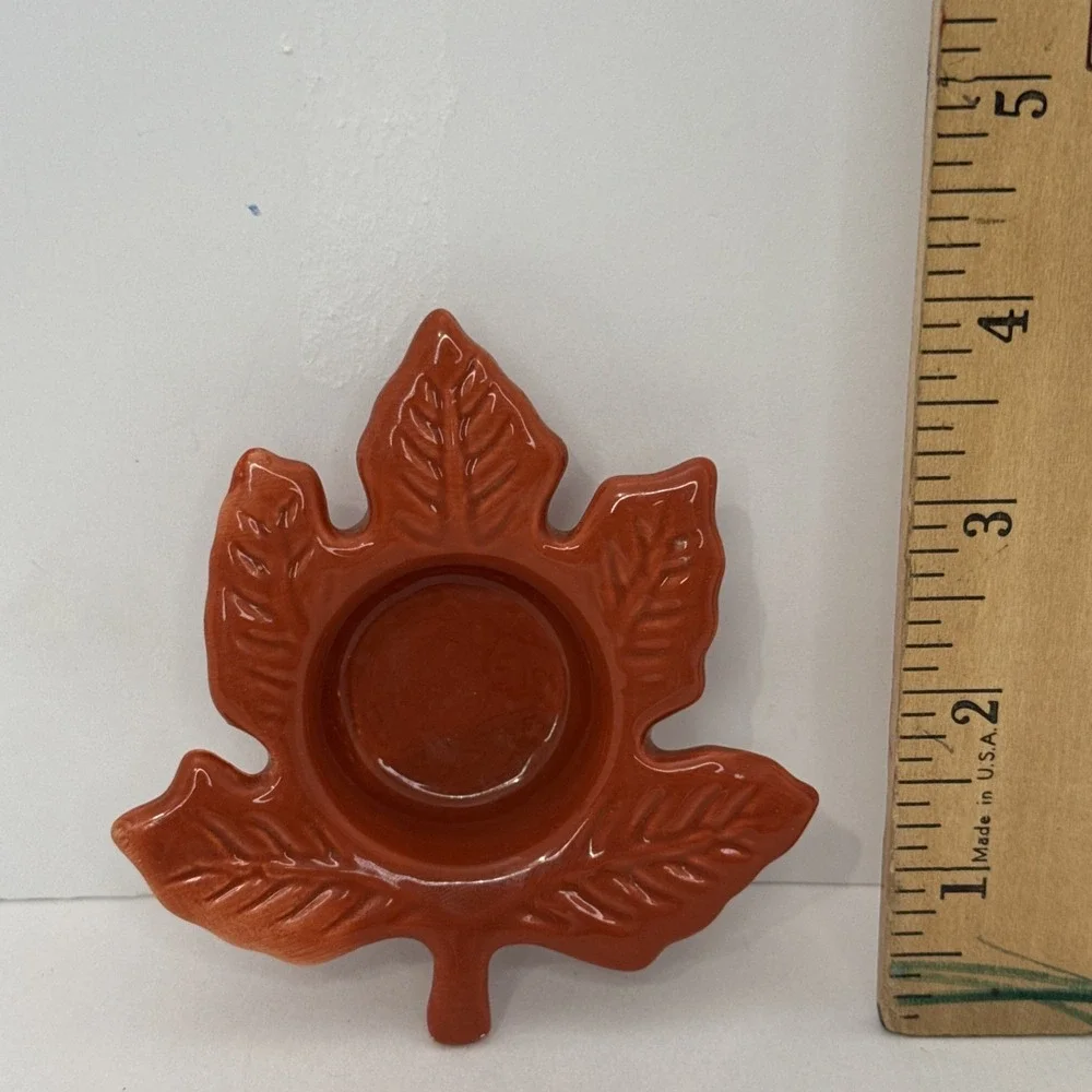 Tea Light Candle Holder Ceramic Leaf